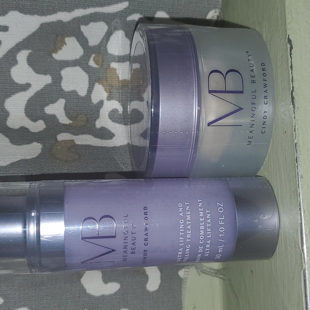Meaningful beauty bundle